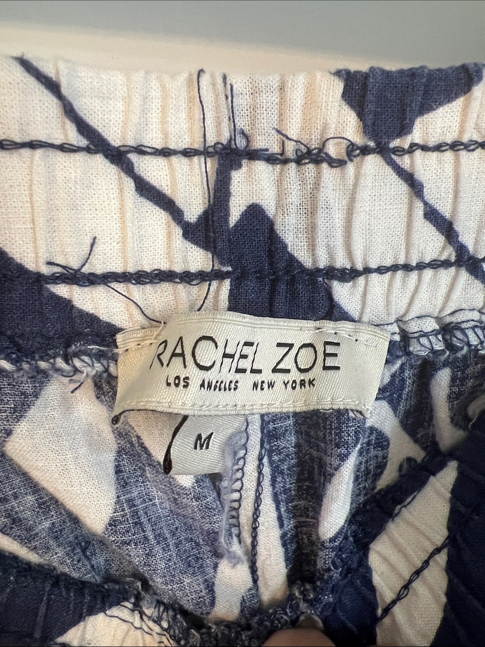 Rachel Zoe Navy and White Leaf-Print Drawstring Pants- Medium - Picture 2 of 5
